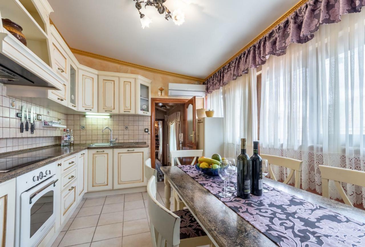 Superior Luxury Apartment Spalato Exterior photo